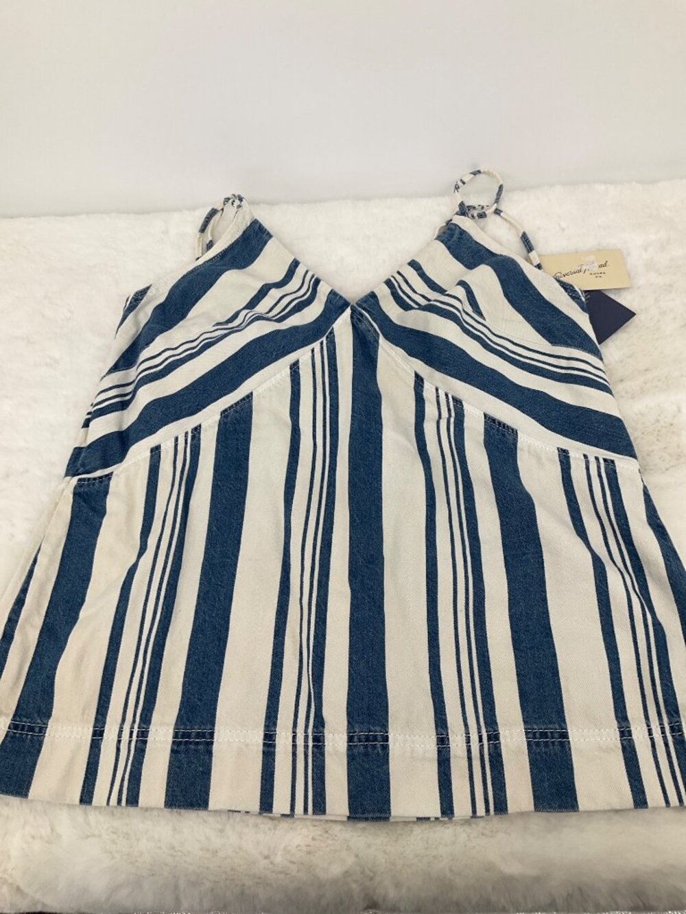 Universal Thread sz Medium Striped Denim Halter Tank Top Navy Sleeveless - Picture 2 of 6